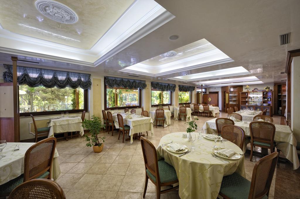 Park Hotel Villa Maria Сан-Менайо Екстер'єр фото